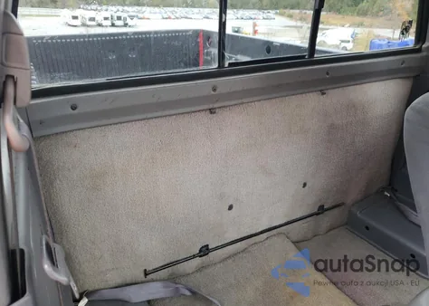 2000 Nissan Frontier King Cab Xe z USA, uszkodzony, nr VIN 1N6ED26Y1YC308322